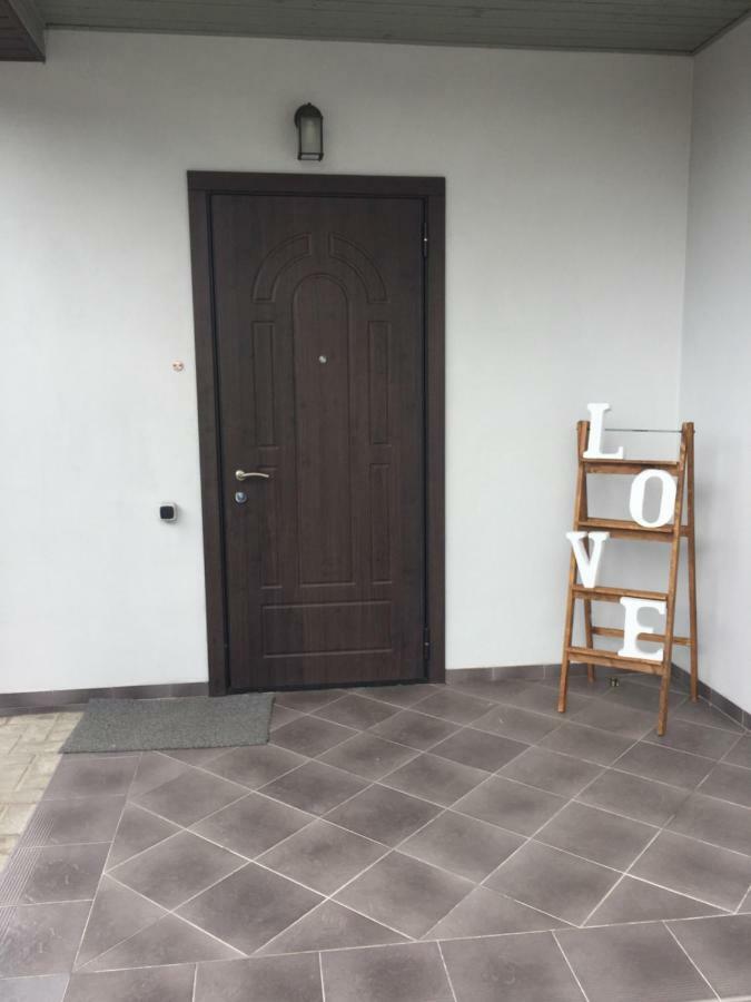 Shale Na Polotskoy Villa Bobruisk ภายนอก รูปภาพ